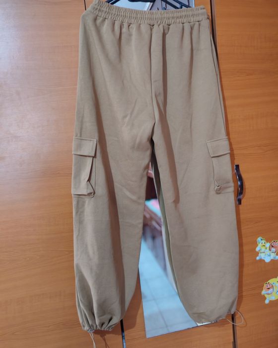 Pantaloni sport  S