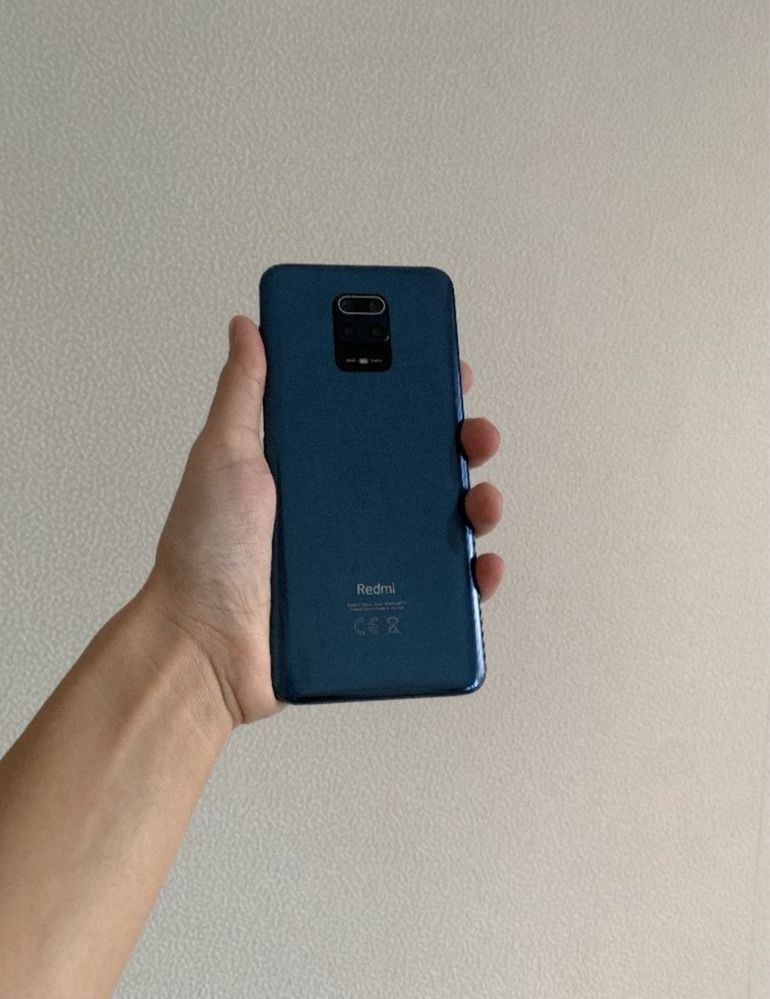 Продам телефон Redmi Note 9 Pro