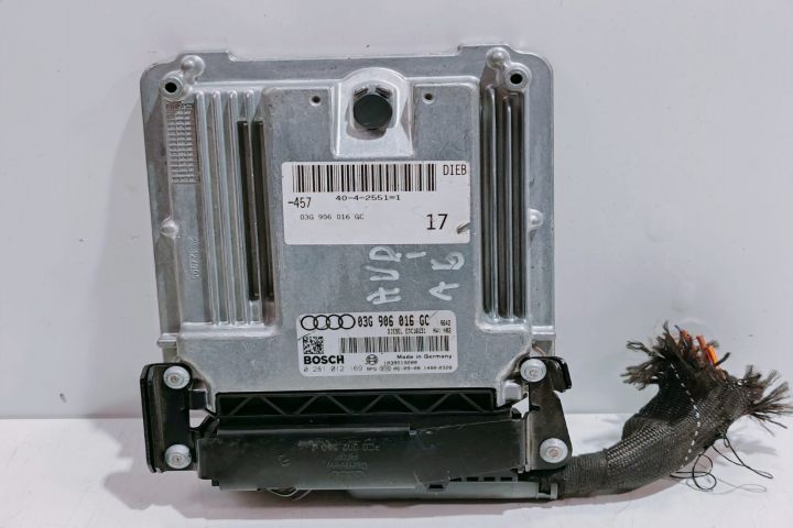 Calculator Motor  ECU 03G906016GC / 0281012169 Audi A6 4F/C6 (facelif