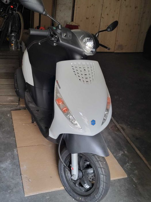Piaggio Zip 50 4T '22