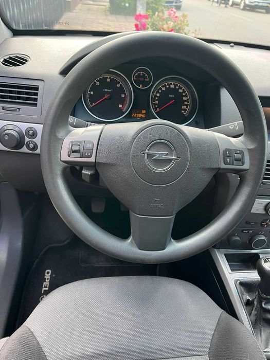 VAND OPEL ASTRA H, 101 CP, Motor Z17DTH, primul proprietar