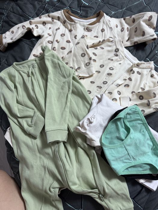 Вещи на девочку 6-9 месяцев