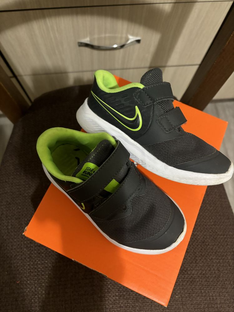 Маратонки NIKE 26-ти номер