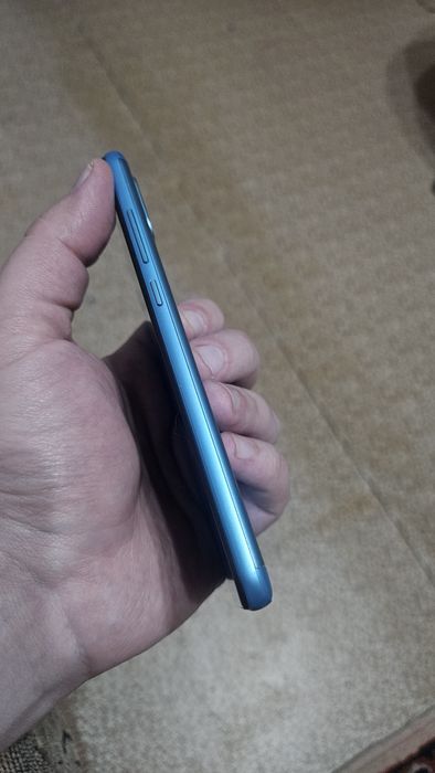 Xiaomi Mi A2 Lite (4/64)