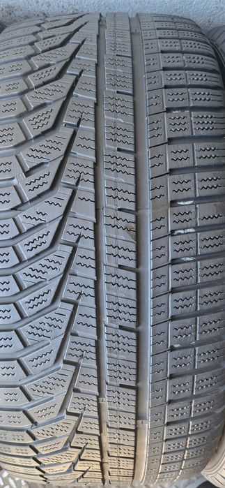 4 anvelope 225 40 18  hankook de iarna