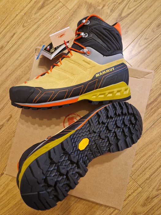 Bocanci Mammut Kento Goretex, masuri 41-42, salewa,la sportiva, hanwag