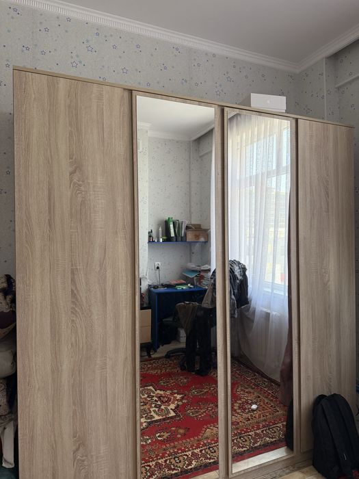 Шкаф 4х дверный новый качество отличное