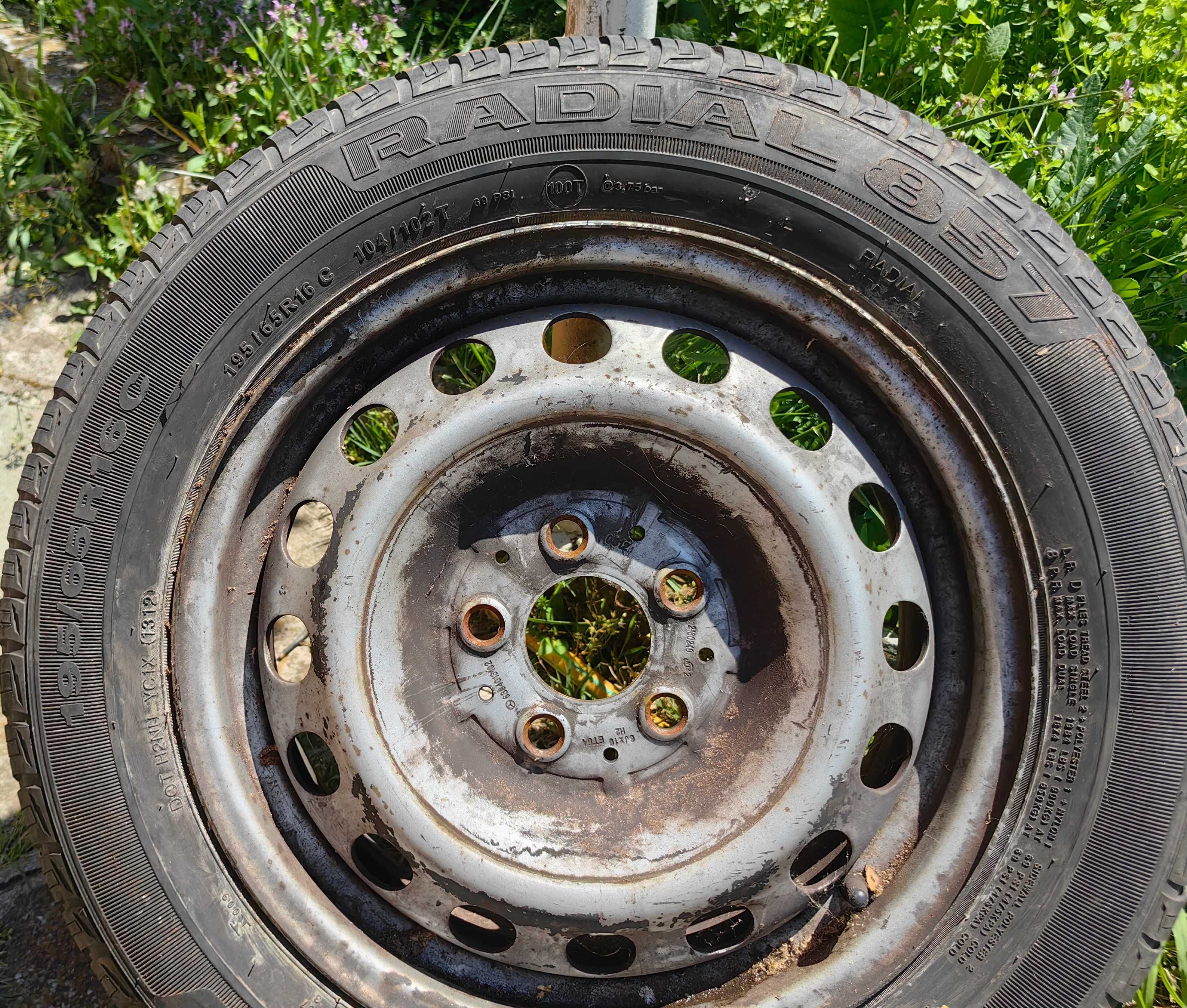 Гуми Michelin и KUMHO 195/65R16