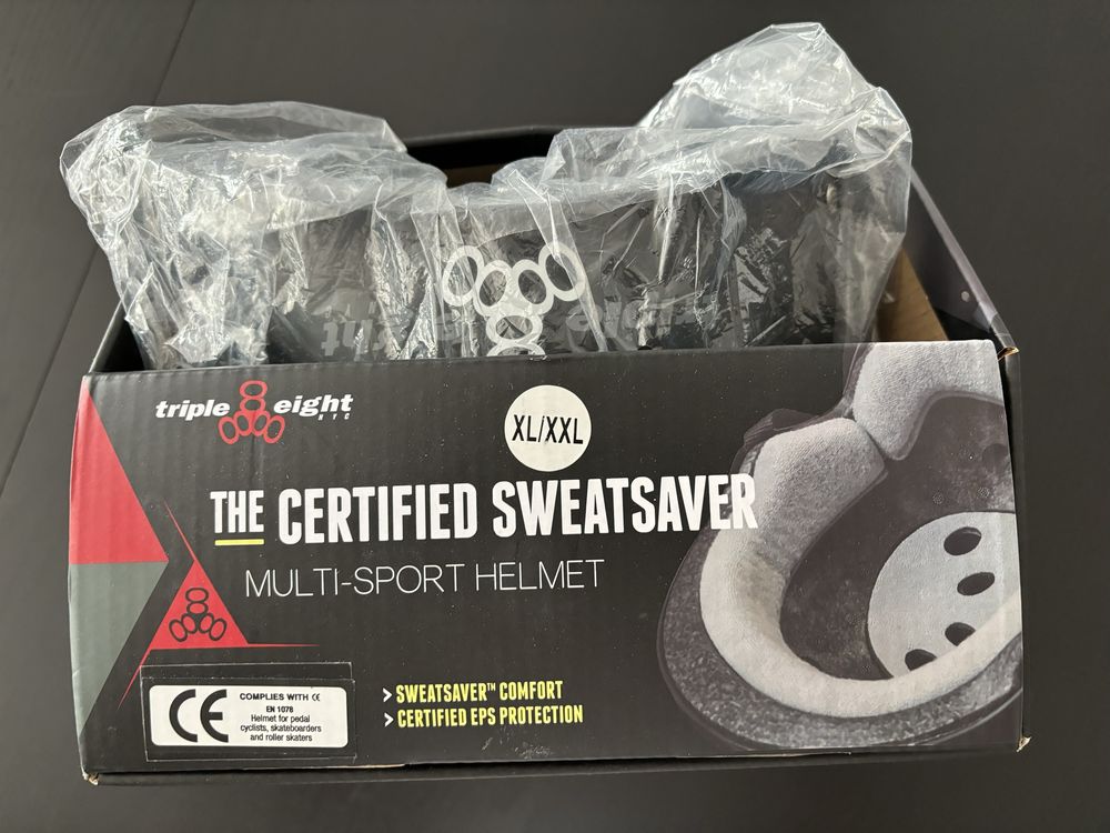 Cască Triple Eight Certified Sweatsaver XL-XXL impecabila ca nouă