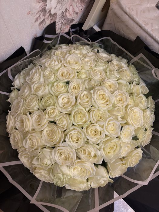101 роза белые сост отл