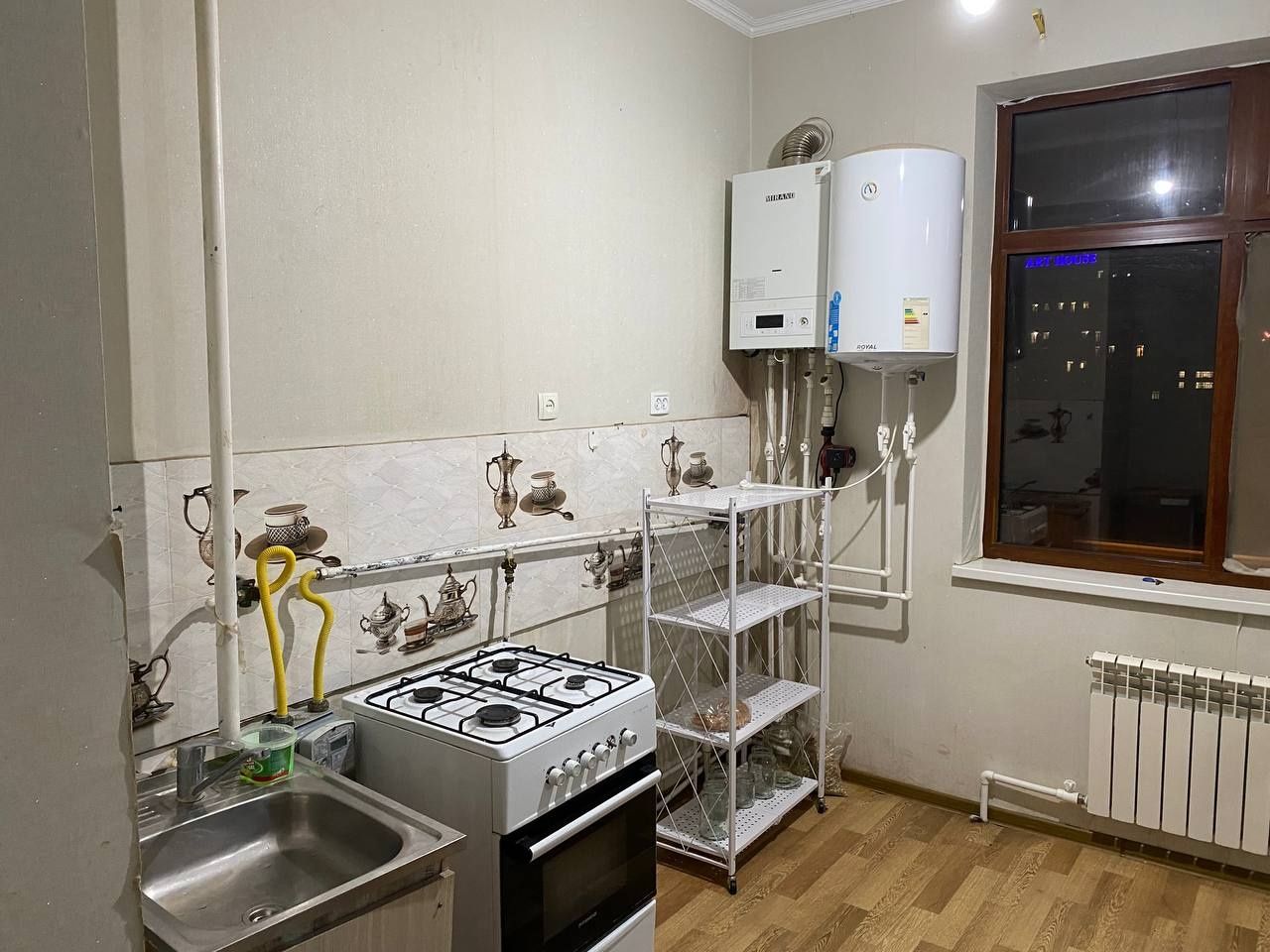 1 хона 4 этаж 2 млн зарафшон ресторани якинида оилага