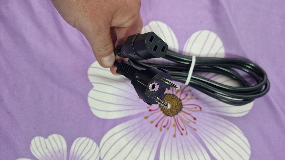 Cablu alimentare PC, ps4 pro, tv si alte electronice