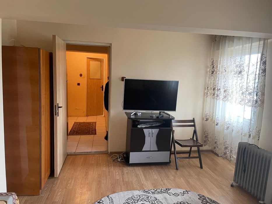 Vând Garoniera confort 1