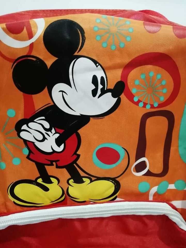Ghiozdan cu Mickey Mouse pentru creșă /grădiniță în stare excelenta