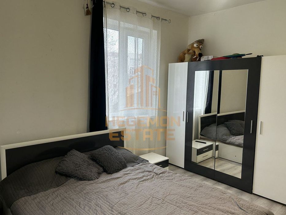 Продава се Тристаен апартамент в Варна, Колхозен пазар - 90 кв.м за 1777 €/кв.м - Снимка #8