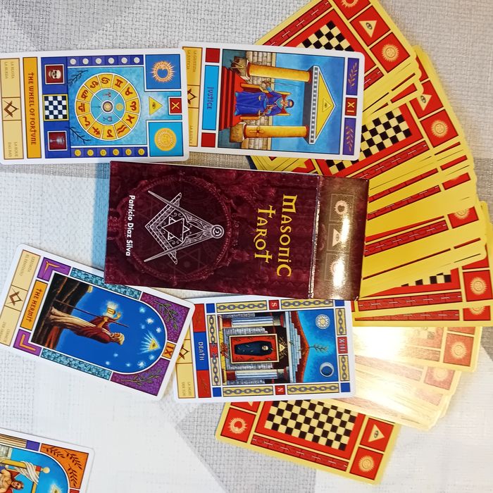 Carti Tarot masonic nou