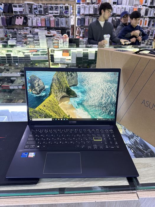 Asus vivobook X513E i5-1135G7 8/500