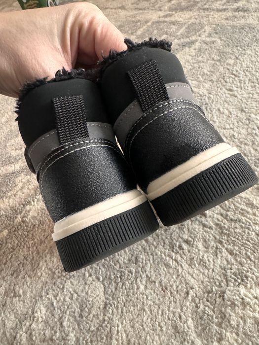 Ghete imblanite H&M marimea 23