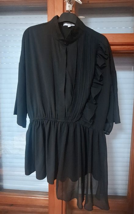 Черна елегантна, асиметрична блуза IPEKYOL - размер 40