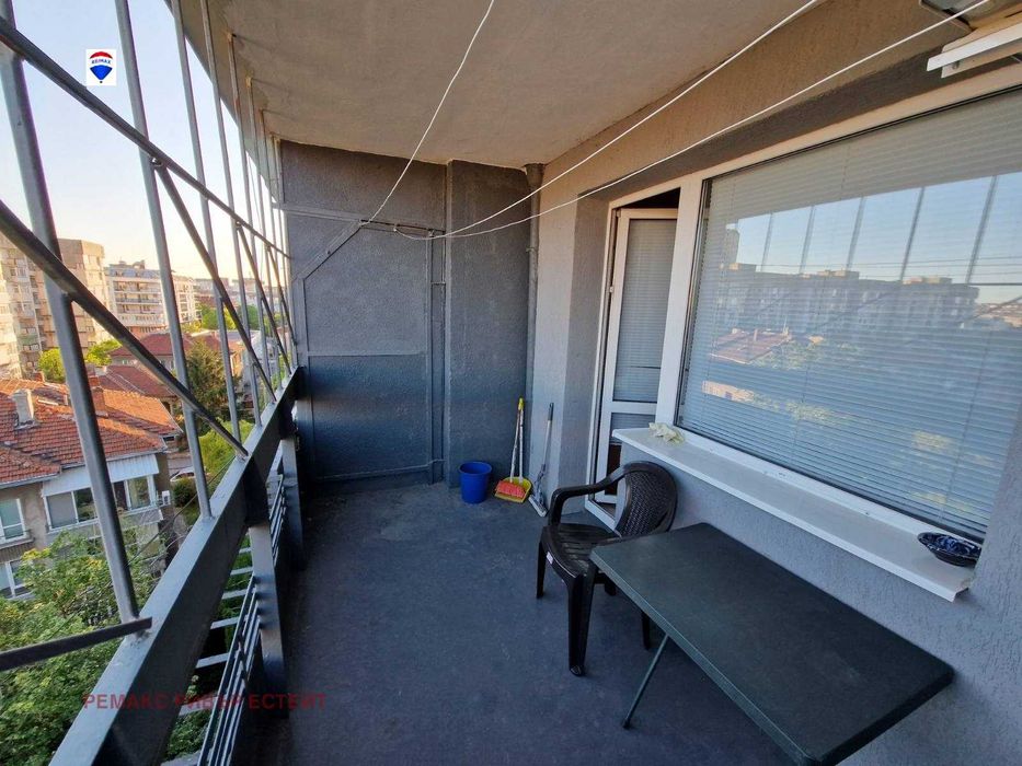Дава се под наем Едностаен апартамент в Русе, Хъшове - 40 кв.м за 204 € - Снимка #4