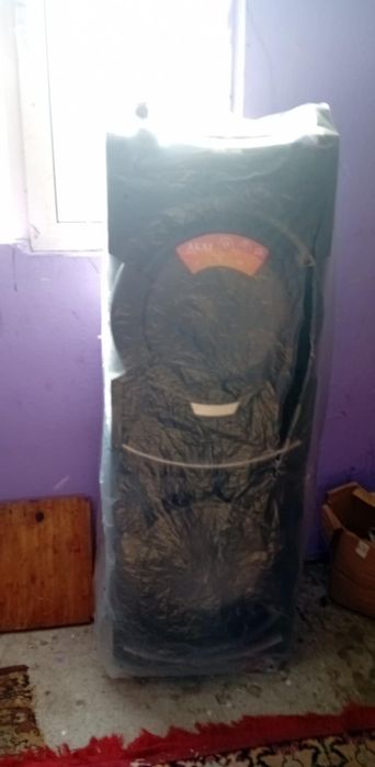 Boxa de vanzare Akai 1700 nouă cu acte și garanție