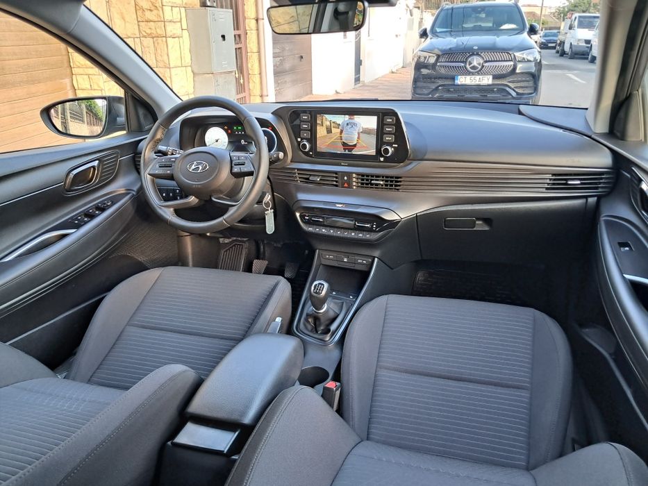 HYUNDAI I20 * *  13.350 € **  2021  * *  13 .000 KM ** Full - LED LINE