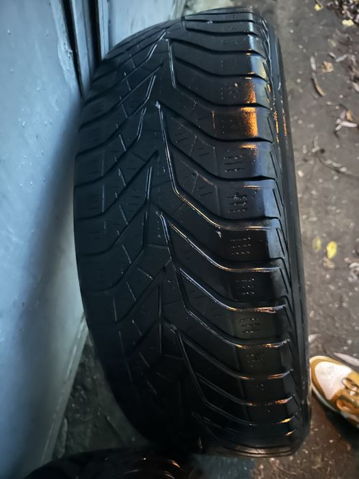 Anvelope Yokohama Blue Earth 215/60 R16