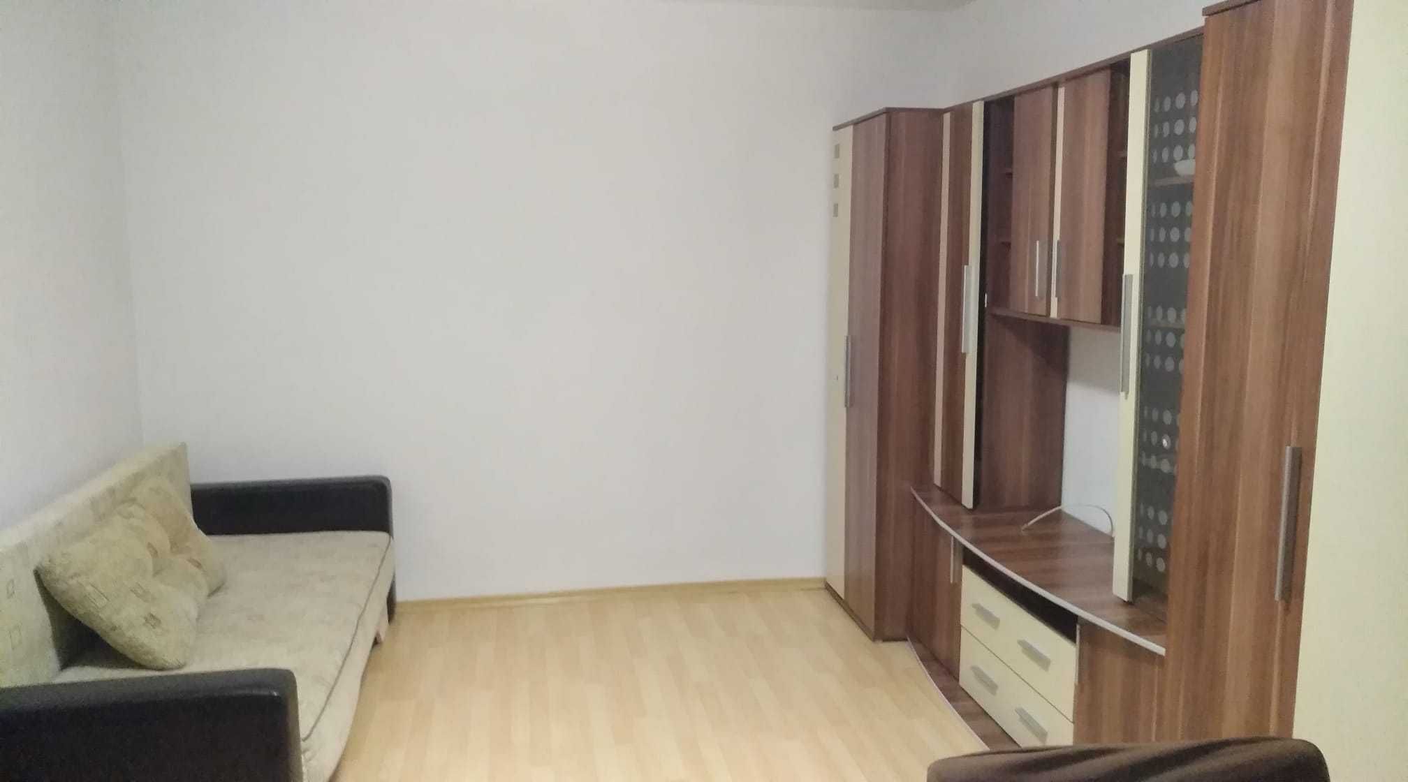 Inchiriez Apartament Dristor 2 camere decomandat