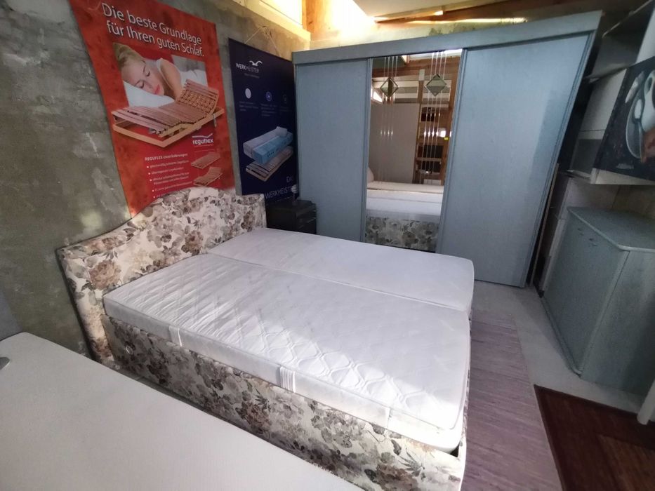 Два спални комплекта