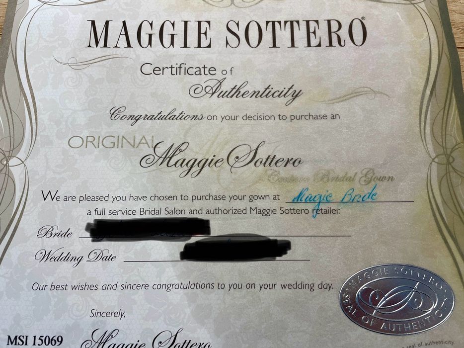 Rochie mireasa Maggie Soterro marime 8
