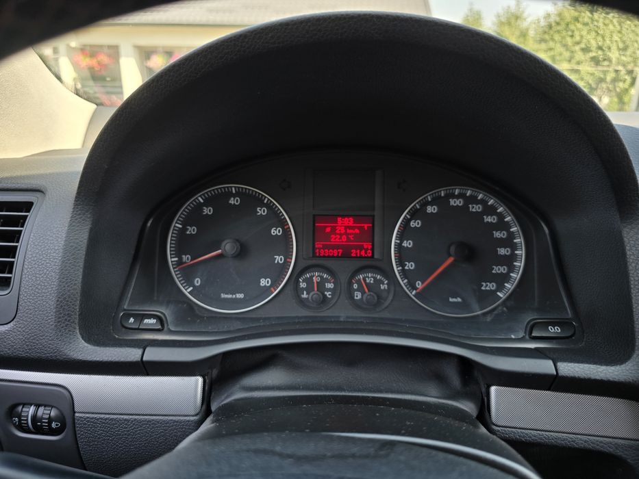 VW GOLF 5  1.4 MPI 2007