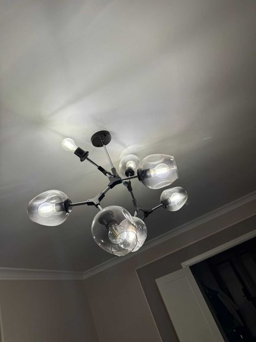 Люстра 8 рожковая