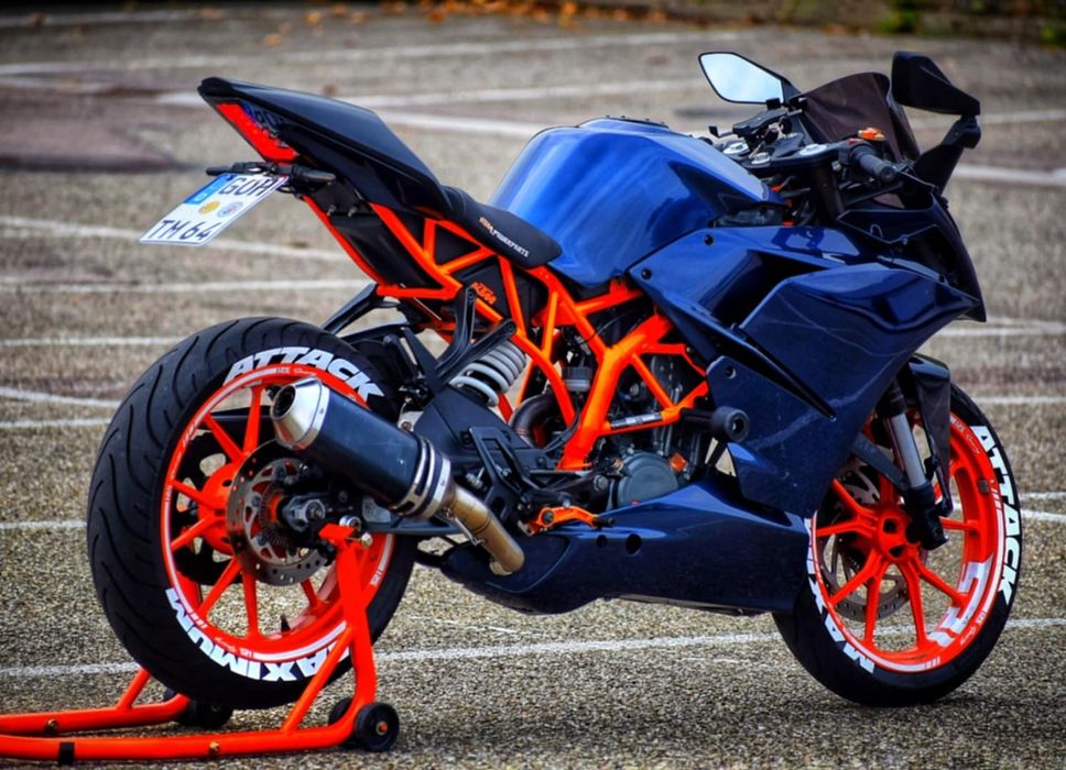 Yamaha yzf  125 Honda cbr 125 ktm 125 mt 125 aprilia 125 A1 ABS 125