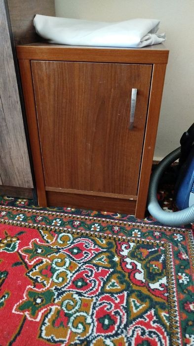 Срочна 2 та қиз керак чорсув қоратош карзинка ёнида