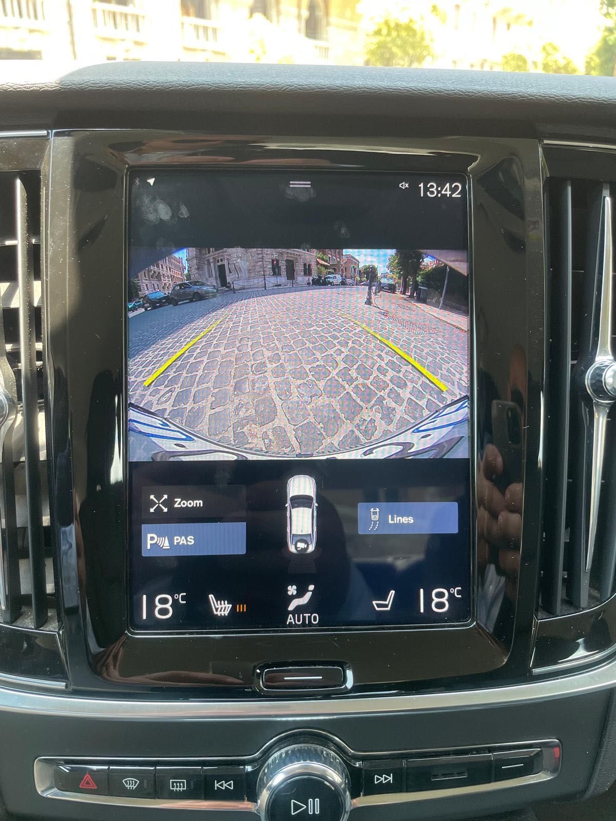 Volvo S90 T5 Momentum