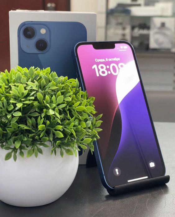 iPhone 13 128Gb с гарантией