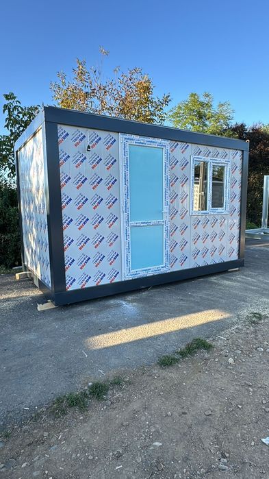 Vând containere modulare