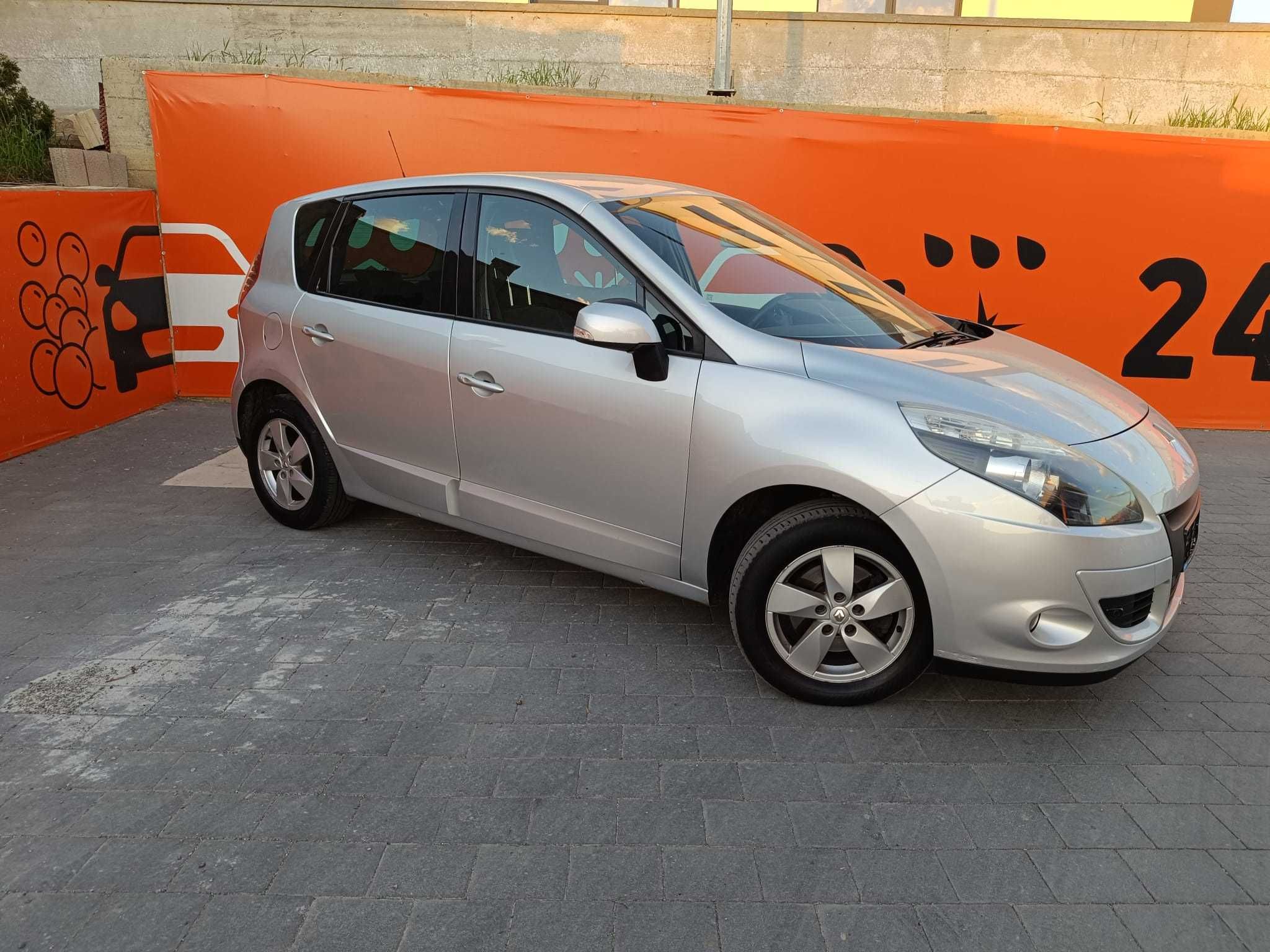 Renault Scenic / 1.5 dci / euro5 / 2012 / navi