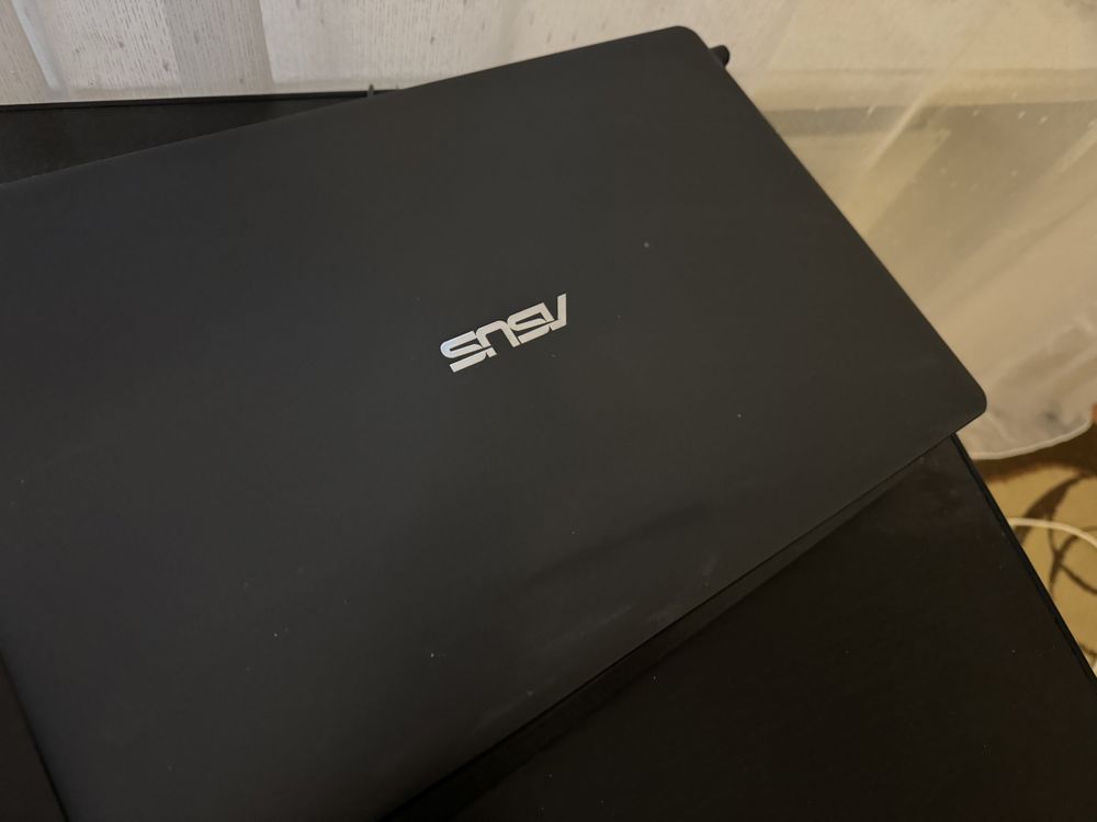 Laptop Asus Amd Quad Core