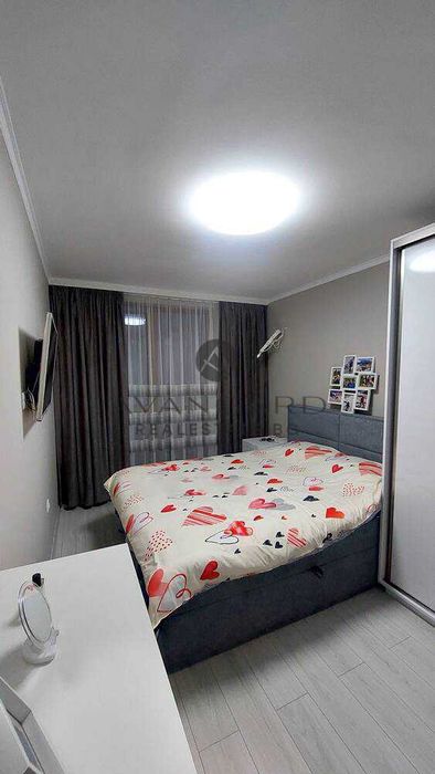 Продава се Двустаен апартамент в Пловдив, Кючук Париж - 78 кв.м за 1609 €/кв.м - Снимка #4