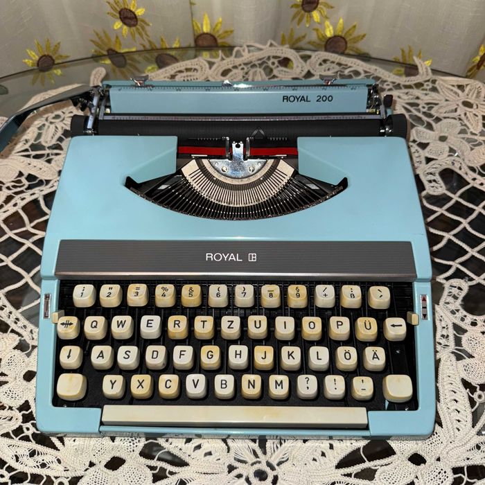 masina de scris Royal FUNCTIONALA