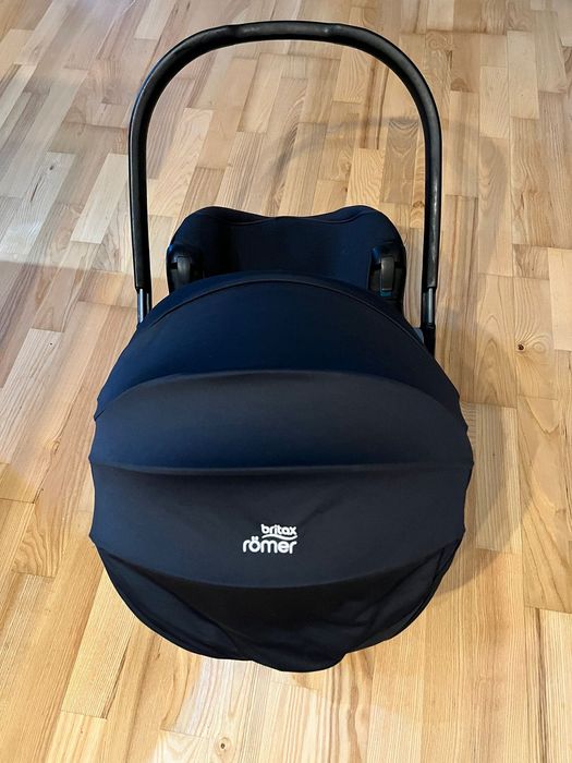Scaun auto scoică pentru copii Britax Römer,0-15 luni, 0-13 kg