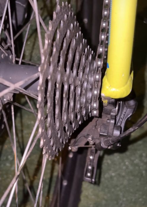 Bicicletă hard-tail CUBE Aim SL 27.5″ – stare bună, accesorii incluse
