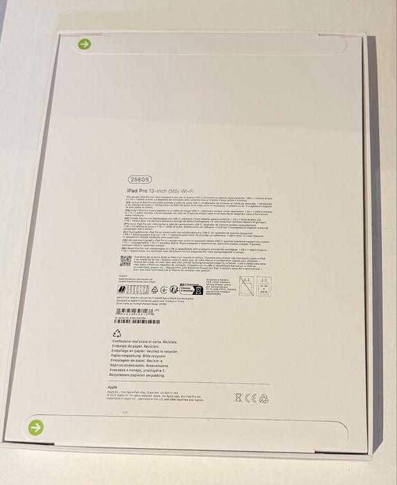 iPad Pro 13- inch (M5) Wi-Fi 256 GB