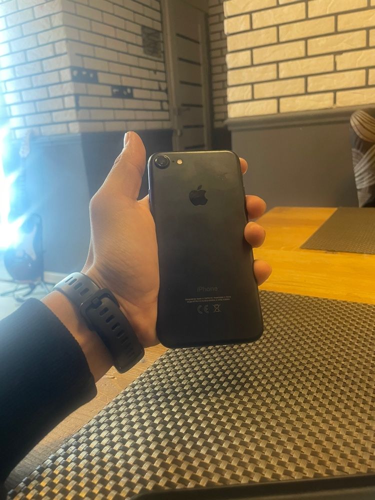 Iphone 7 , жағдайы жақсы )