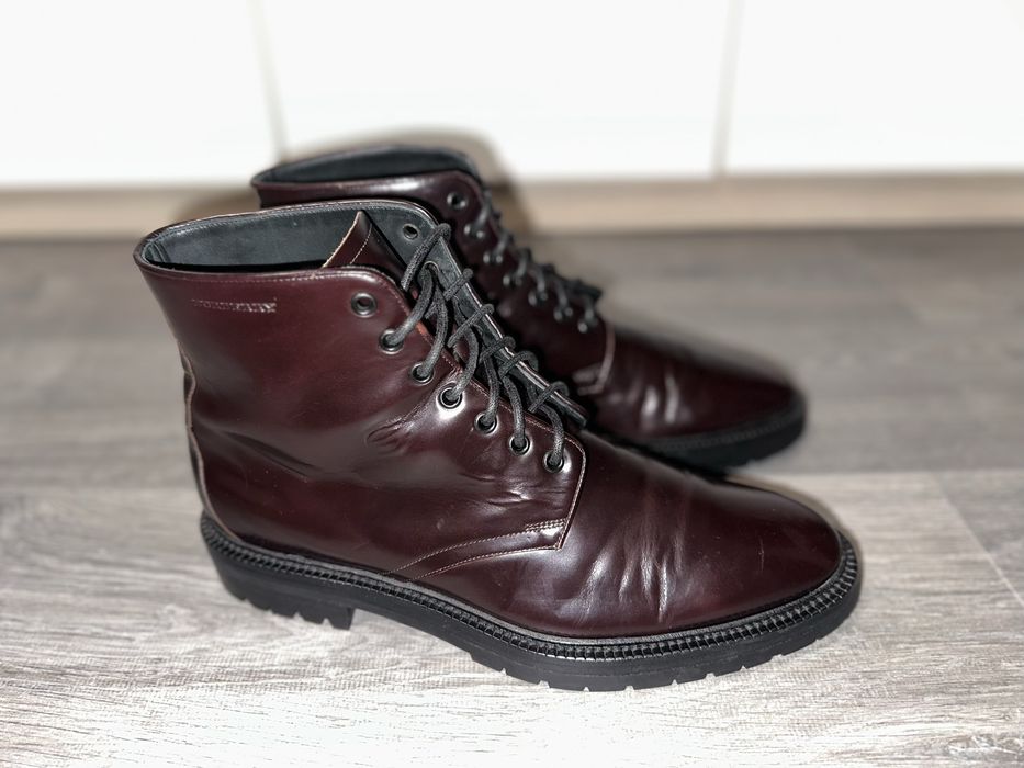 Burberry Men’s Leather Boots – Burgundy