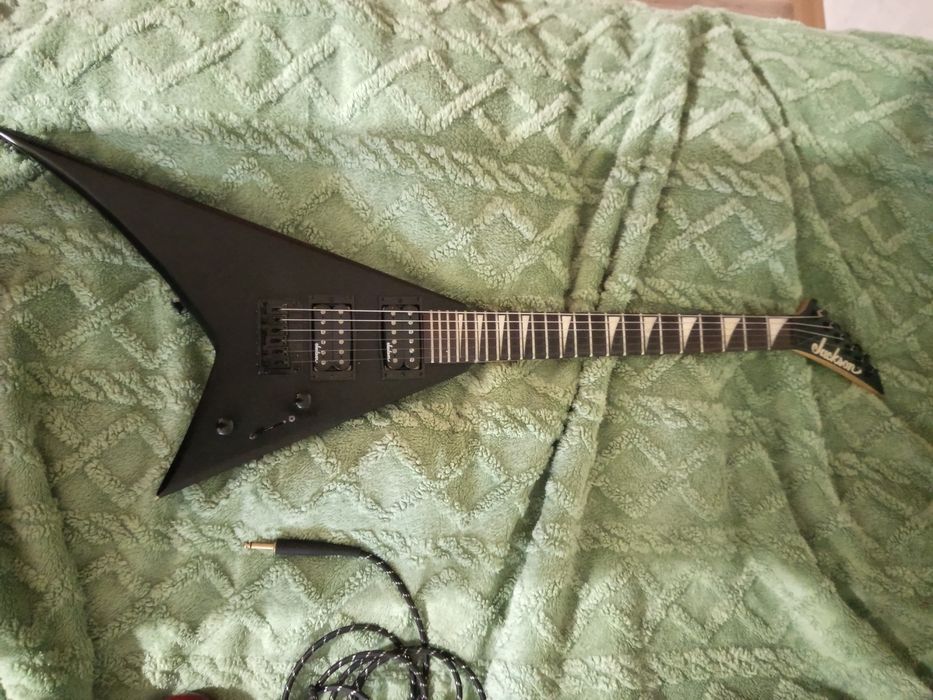 Jackson JS1X RR Minion Black + комплект