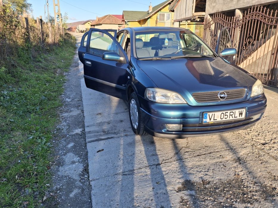 Vând Opel Astra 1.4 Benzină