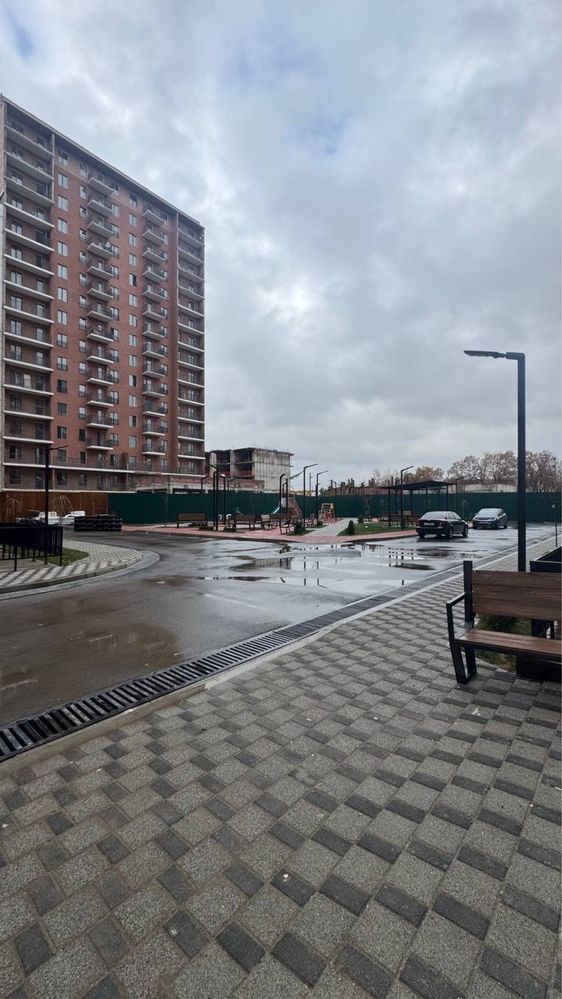 Продается новостройка с терассой новый ремонт Узбум Ассалом Сохил