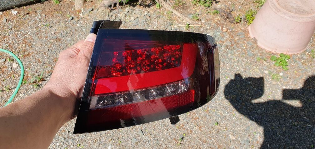 LED стоп за Audi A4 B8 седан